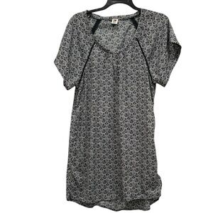 Roxy Monochrome short Dolman sleeve Patterned shift dress size L